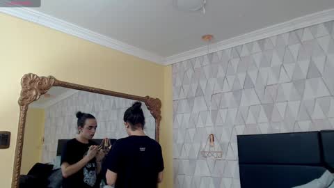 Justine online show from 9, 3, 2025