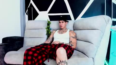 Snapshot of justinfuller_31 chatting on 10, 10, 2025 justinfuller_31 online show from 10, 10, 2025