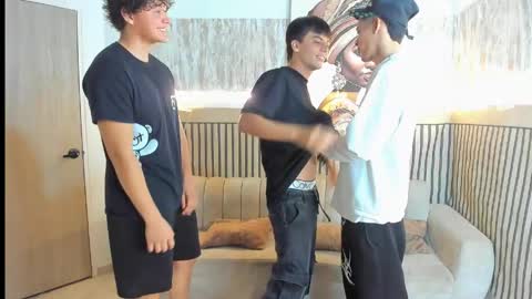 justingtime21 online show from 28, 4, 2026