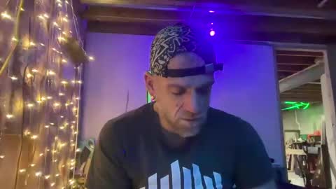 Snapshot of justinmoore1987 chatting on 11, 12, 2024 justinmoore1987 online show from 11, 12, 2024