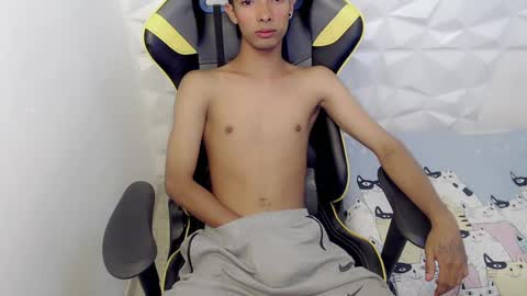 J U S T I N online show from 25, 2, 2025