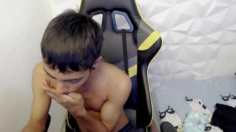 J U S T I N online show from 26, 2, 2025