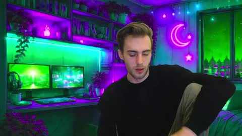 Snapshot of justinnordick chatting on 1, 6, 2026 Hologram Guy online show from 1, 6, 2026