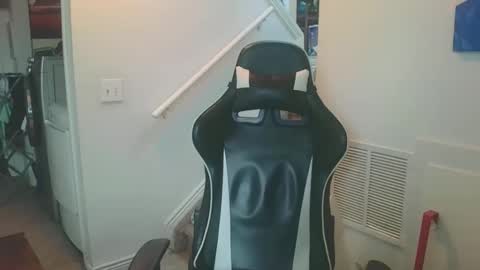 justintym69 online show from 10, 4, 2026