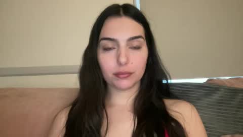 Snapshot of justjessiedirtygirl chatting on 4, 12, 2024 Jess online show from 4, 12, 2024