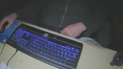 Justme39057 online show from 12, 1, 2025