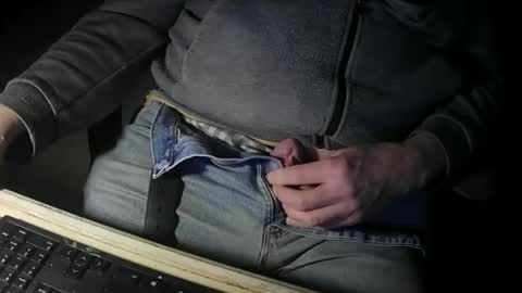 Justme39057 online show from 17, 3, 2026