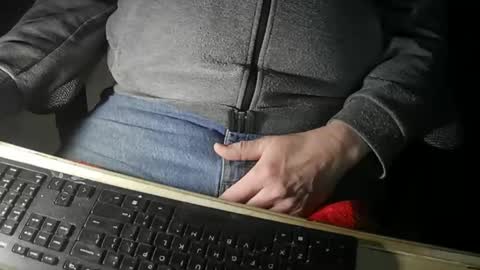 Justme39057 online show from 3, 4, 2026