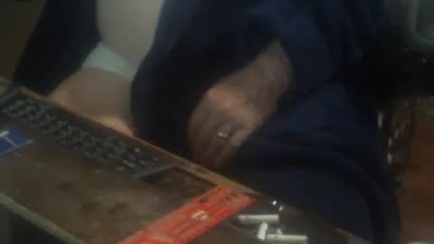 Snapshot of justmeohio chatting on 21, 11, 2025 justmeohio online show from 21, 11, 2025