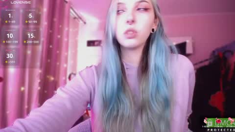 justmeowgirl online show from 26, 4, 2026