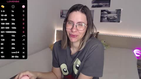 Julie online show from 5, 4, 2026