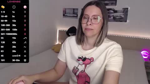 Julie online show from 25, 4, 2026