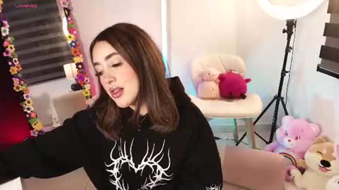 Emy online show from 20, 7, 2026