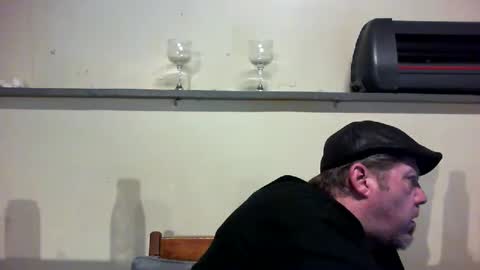 justsetfree online show from 17, 2, 2025