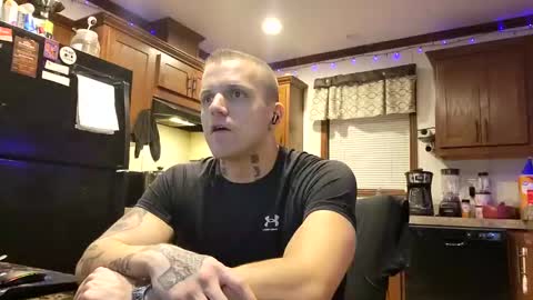 Snapshot of justus0624 chatting on 17, 10, 2025 justus0624 online show from 17, 10, 2025