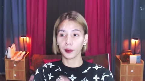 Akii online show from 20, 1, 2025