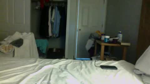 J and Sugar snap pea online show from 23, 2, 2026