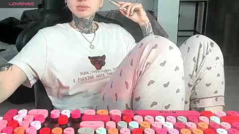 Alice online show from 25, 4, 2026