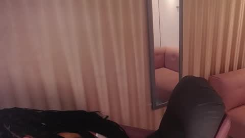 Kat online show from 4, 2, 2026