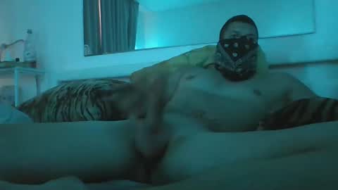 kacperspaav online show from 2, 7, 2026