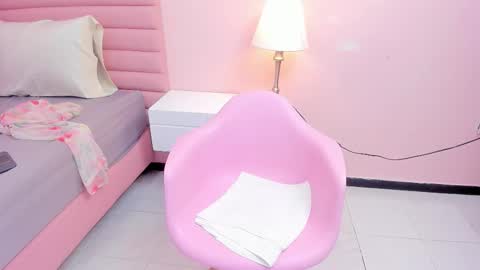 Kyelie online show from 30, 10, 2025