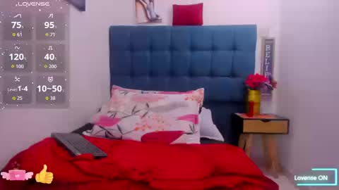 Snapshot of kaidy_wish chatting on 10, 9, 2025 kaidy_wish online show from 10, 9, 2025