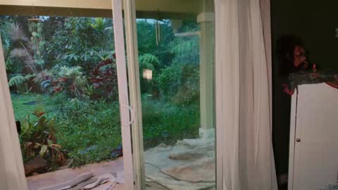 Snapshot of kaileeshy chatting on 6, 1, 2026 Kailee Smile online show from 6, 1, 2026