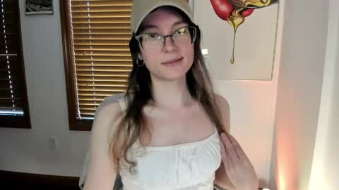 Kaiya    online show from 7, 6, 2026