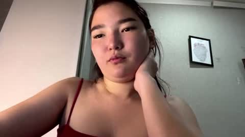 Snapshot of kalalinet chatting on 19, 6, 2026 Sakura online show from 19, 6, 2026