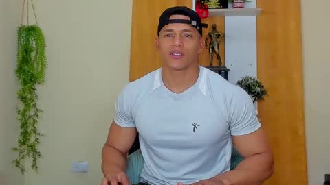 kale thomson online show from 8, 1, 2025