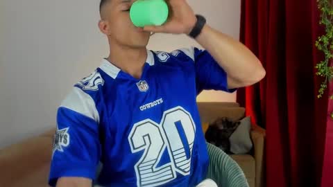 kale thomson online show from 1, 10, 2025