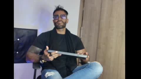 Kaleth Price online show from 27, 2, 2025