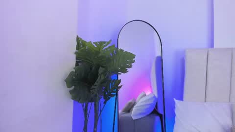 Kali Bloom  online show from 21, 7, 2026