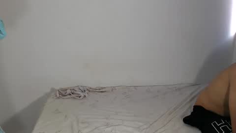 kalifah_ online show from 10, 6, 2026