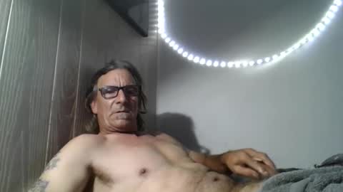 kalifornia91666 online show from 19, 10, 2025