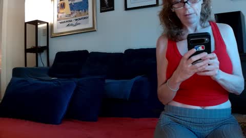 Tara Smith online show from 30, 10, 2025