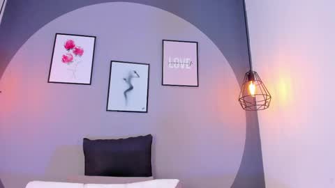 Carolina   online show from 17, 2, 2025