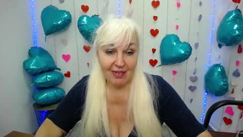 Snapshot of kamaliasim chatting on 8, 2, 2025 KamaliaSim online show from 8, 2, 2025