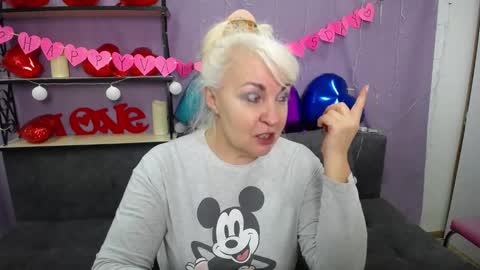 Snapshot of kamaliasim chatting on 16, 2, 2025 KamaliaSim online show from 16, 2, 2025