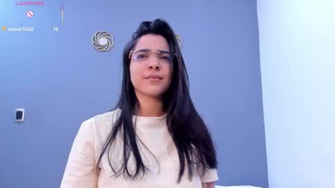 Kamila Betancourt online show from 6, 6, 2026