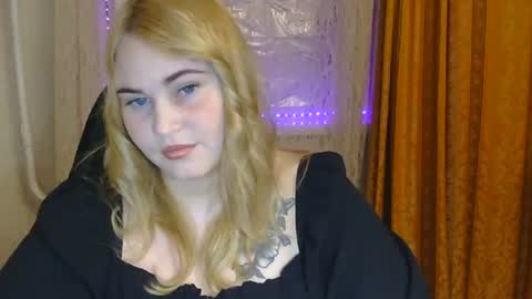 KamilaBlonde online show from 28, 7, 2026