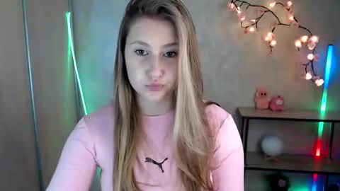 Snapshot of kamilla_love_ chatting on 2, 6, 2026 kamilla_love_ online show from 2, 6, 2026