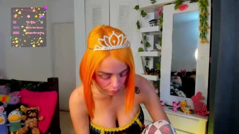 hello  Im Danni online show from 25, 4, 2026