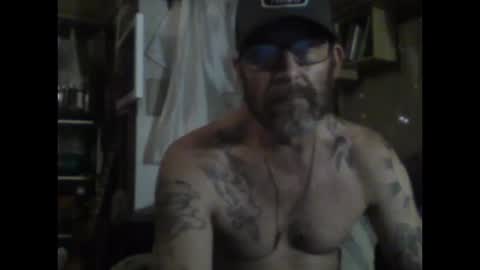 Tucker online show from 10, 10, 2025