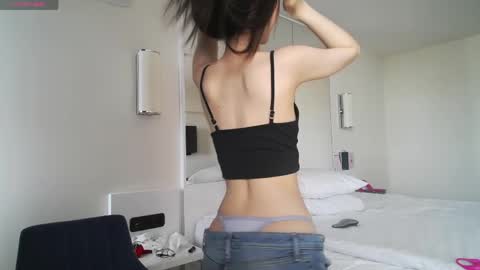 Dju online show from 14, 4, 2026