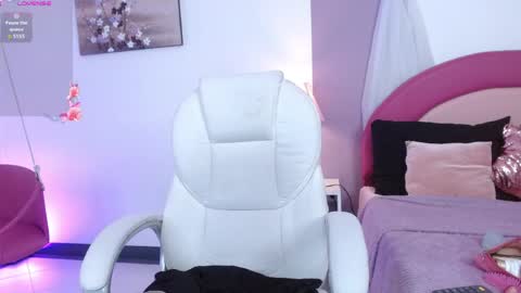 kaoryy_1 online show from 20, 4, 2026