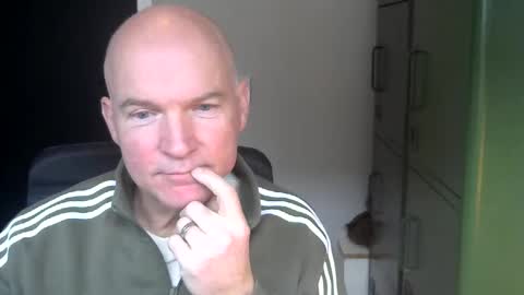 Snapshot of kapitein_rob chatting on 21, 12, 2024 Robbie online show from 21, 12, 2024