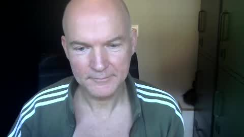 Snapshot of kapitein_rob chatting on 23, 12, 2024 Robbie online show from 23, 12, 2024