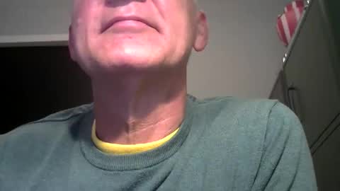 Snapshot of kapitein_rob chatting on 15, 11, 2025 Robbie online show from 15, 11, 2025