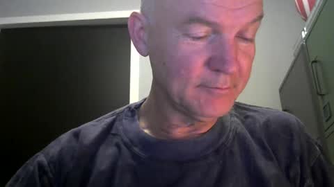 Snapshot of kapitein_rob chatting on 25, 11, 2025 Robbie online show from 25, 11, 2025